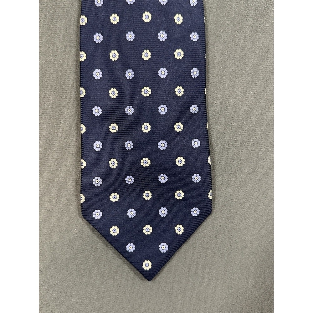 Banana Republic 100% Silk Tie Necktie Navy Blue Floral Made in USA 60" x 3.5"